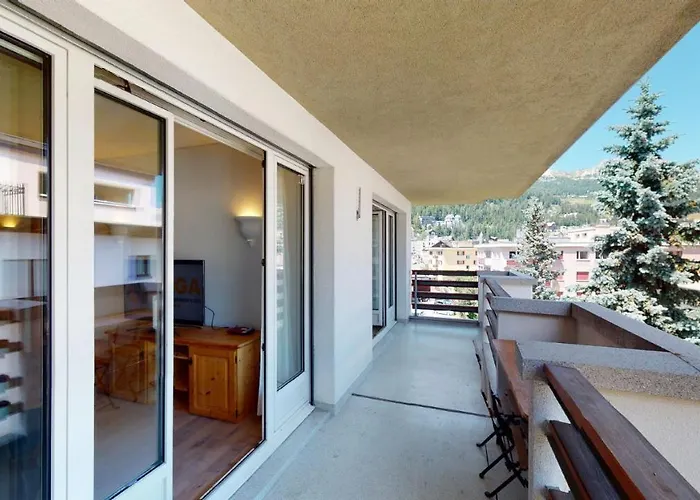 Abitaziun Derby 44 - *