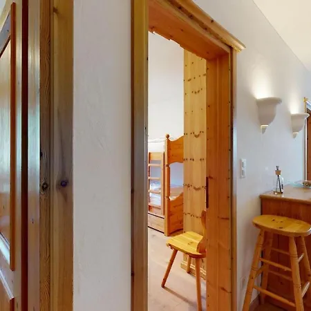 Abitaziun Derby 44 - *